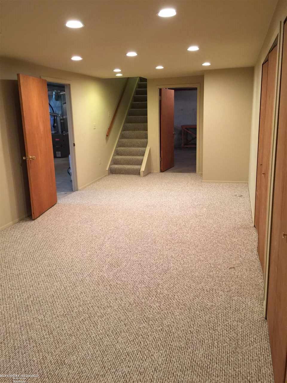 21500 Middlebelt Road Farmington Hills, MI 48336 - Photo 42 of 49