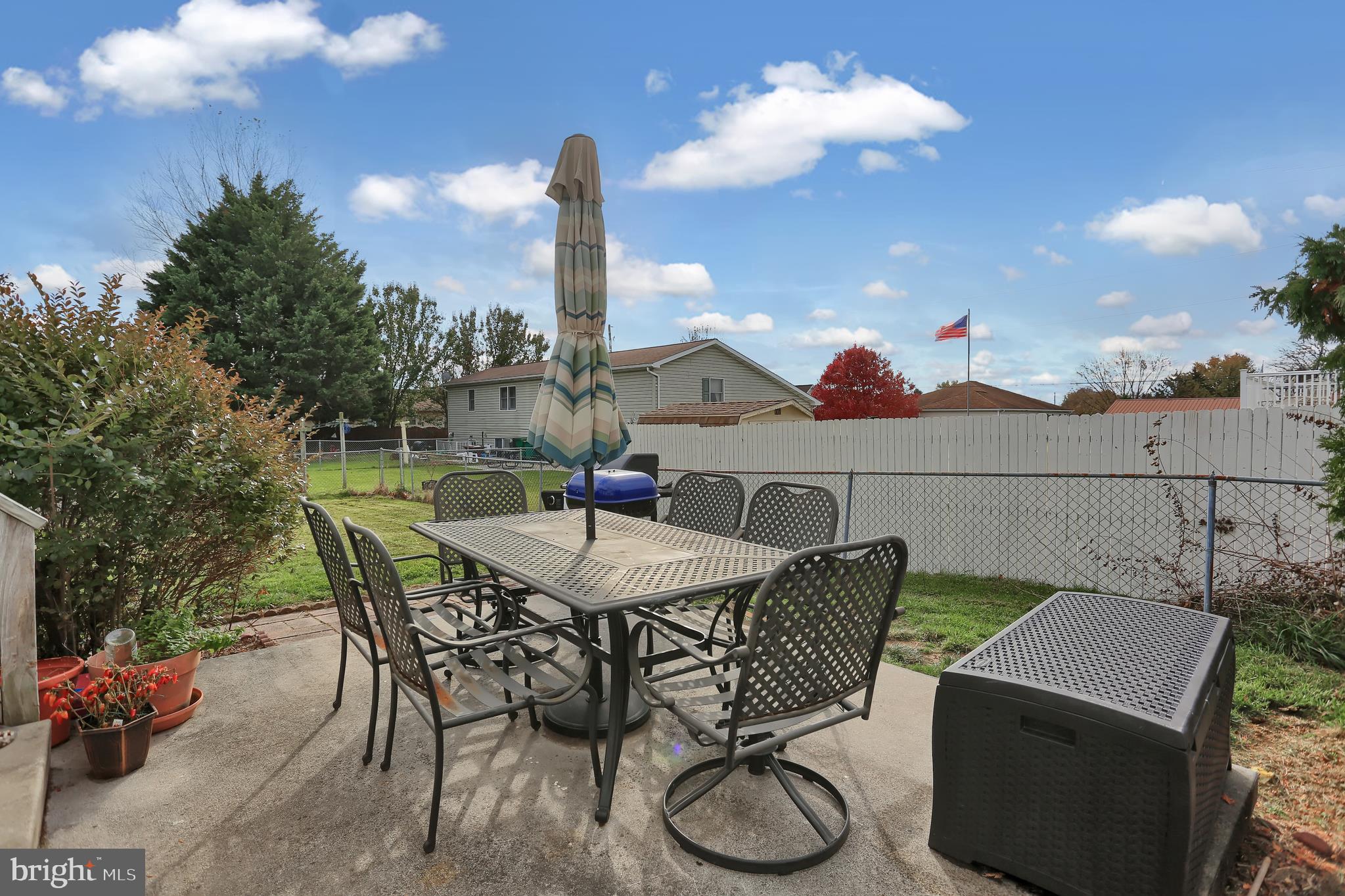 320 Diller Road Hanover, PA 17331 - Photo 24 of 27 Great backyard patio!