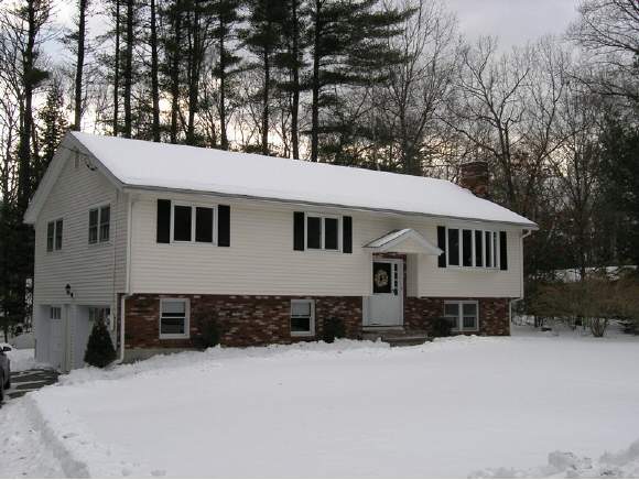 13 Balcom Road Pelham, NH 03076 - Photo 1 of 1