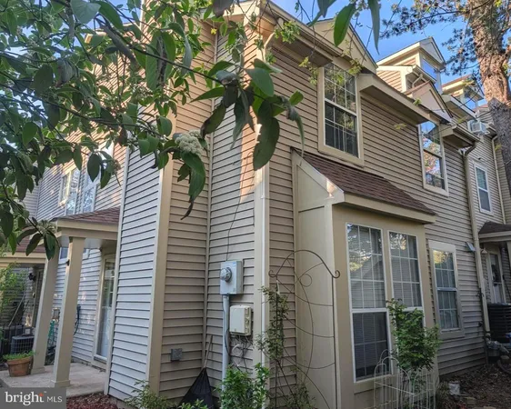 $2,100 | 14449 Gringsby Court, Centreville, VA 20120