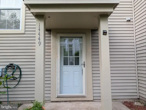 $2,100 | 14449 Gringsby Court, Centreville, VA 20120