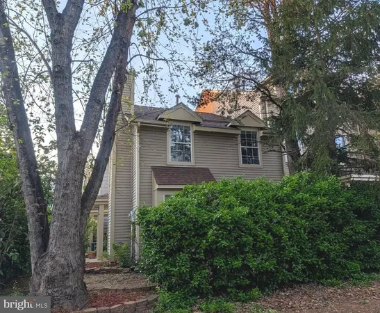 $2,100 | 14449 Gringsby Court, Centreville, VA 20120