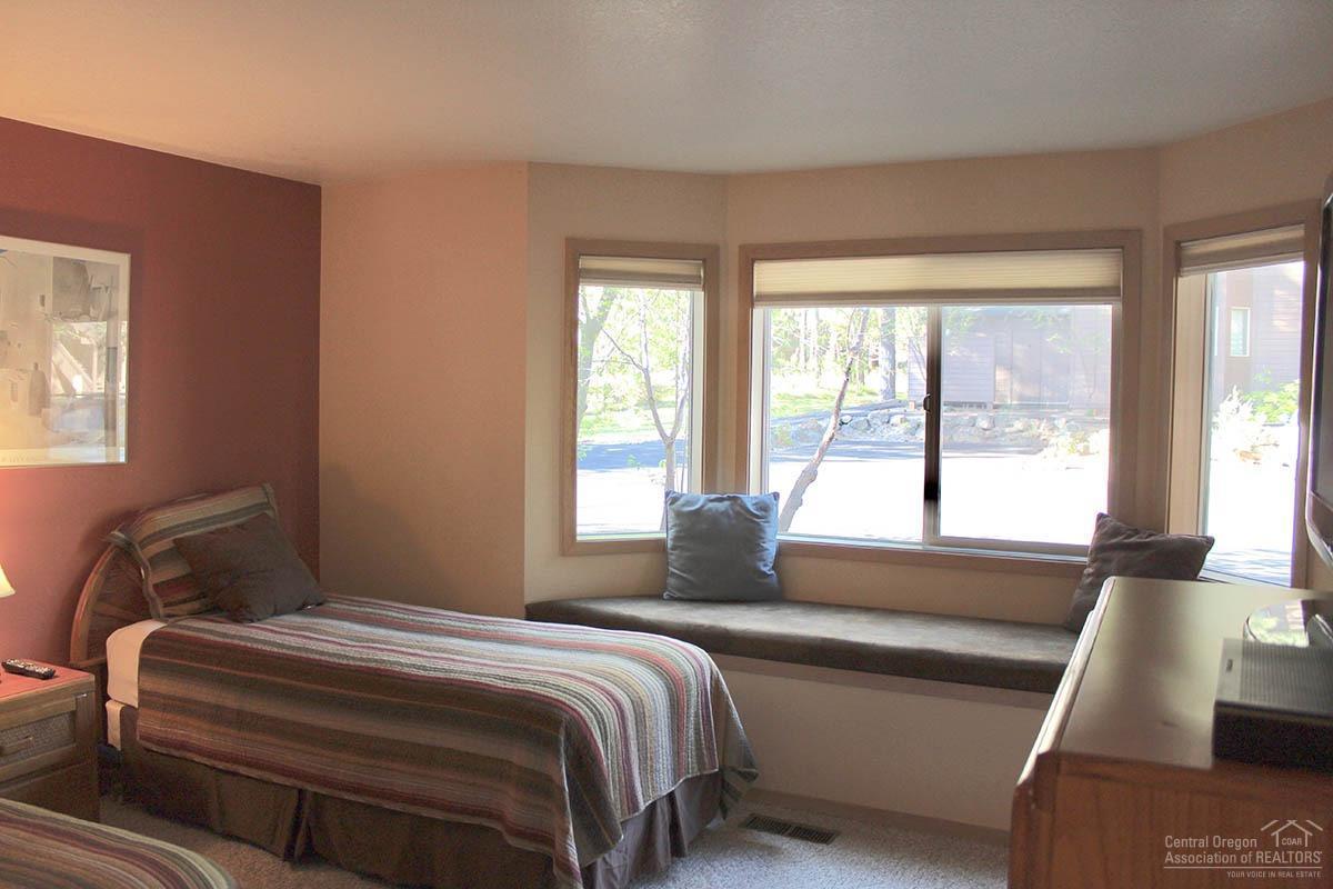 57317-3 Beaver Ridge Loop Sunriver, OR 97707 - Photo 13 of 23 Additional Photo