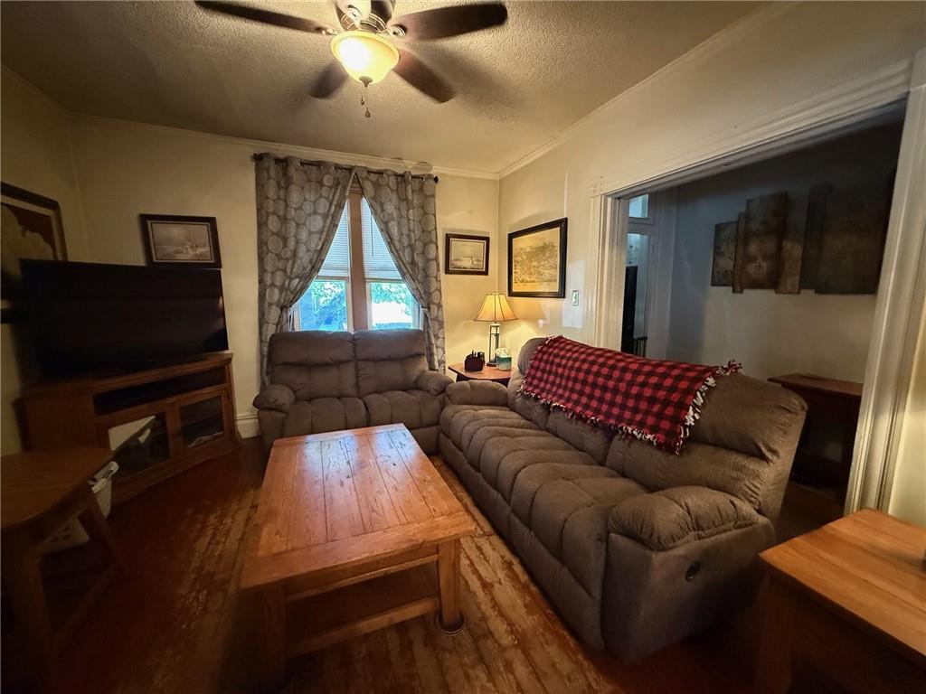 105 4th Avenue Butler, PA 16001 - Photo 6 of 50