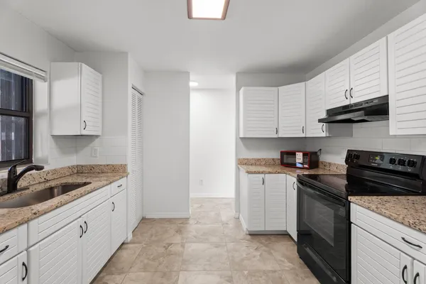 a view of a room with shelf