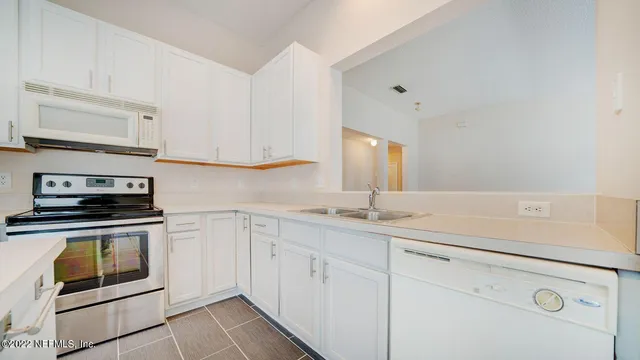 $2,299 | 346 Van Gogh Circle, Ponte Vedra, FL 32081