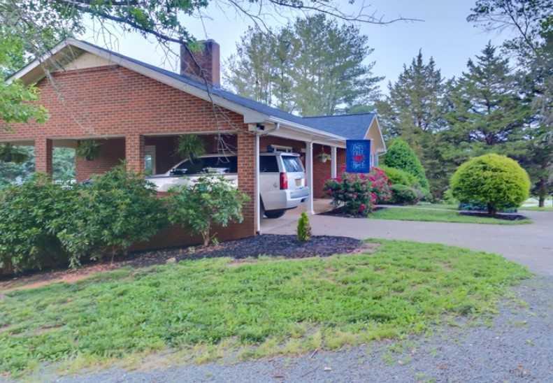 3265 Golden View Road Glade Hill, VA 24092 - Photo 3 of 43 download
