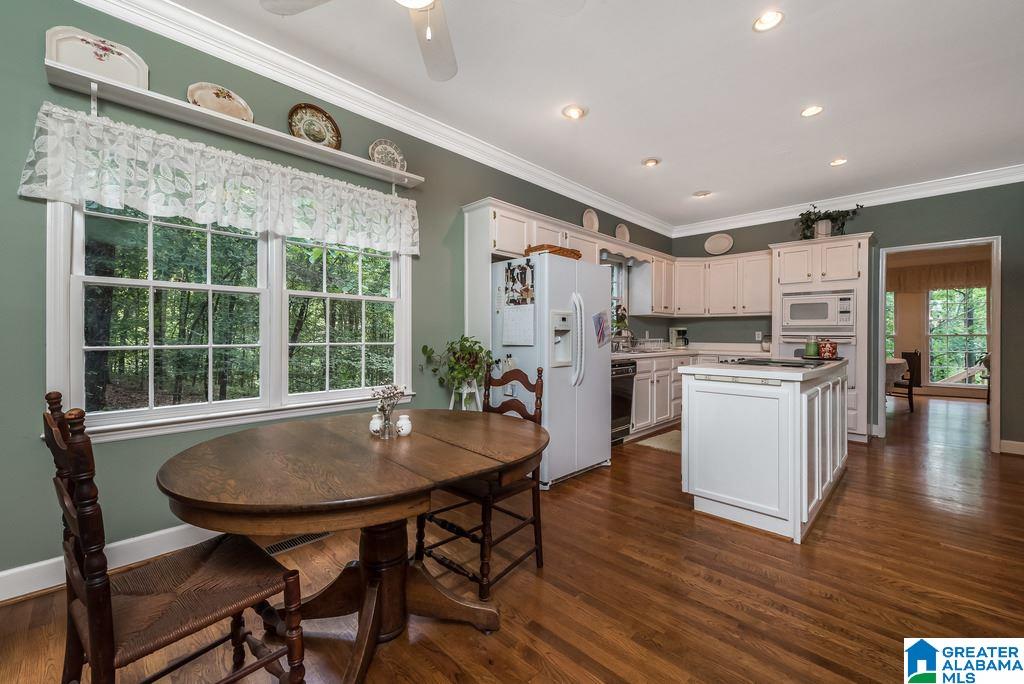 2012 Hawthorne Lane Birmingham, AL 35244 - Photo 17 of 36