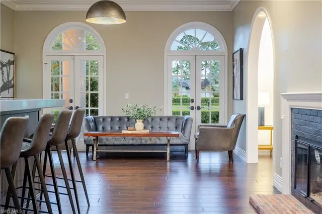 $3,750,000 | 13189 Valewood Drive, Naples, FL 34119