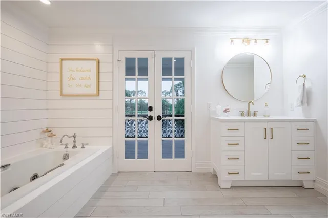 $3,750,000 | 13189 Valewood Drive, Naples, FL 34119