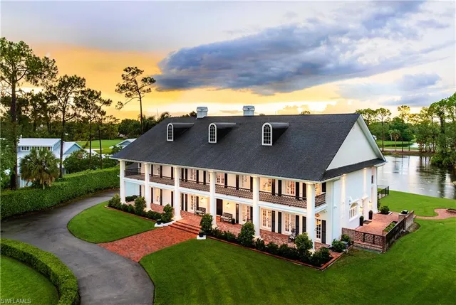 $3,750,000 | 13189 Valewood Drive, Naples, FL 34119