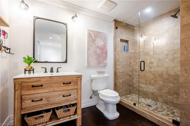 $3,750,000 | 13189 Valewood Drive, Naples, FL 34119