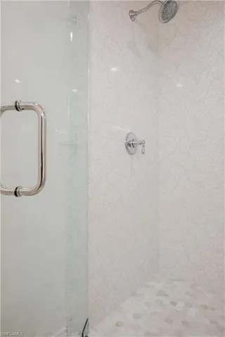 $3,750,000 | 13189 Valewood Drive, Naples, FL 34119