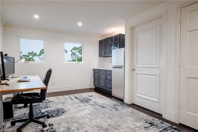 $3,750,000 | 13189 Valewood Drive, Naples, FL 34119