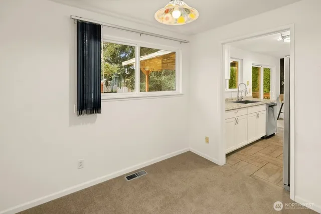 $3,000 | 2433 199th Place Southwest, Lynnwood, WA 98036