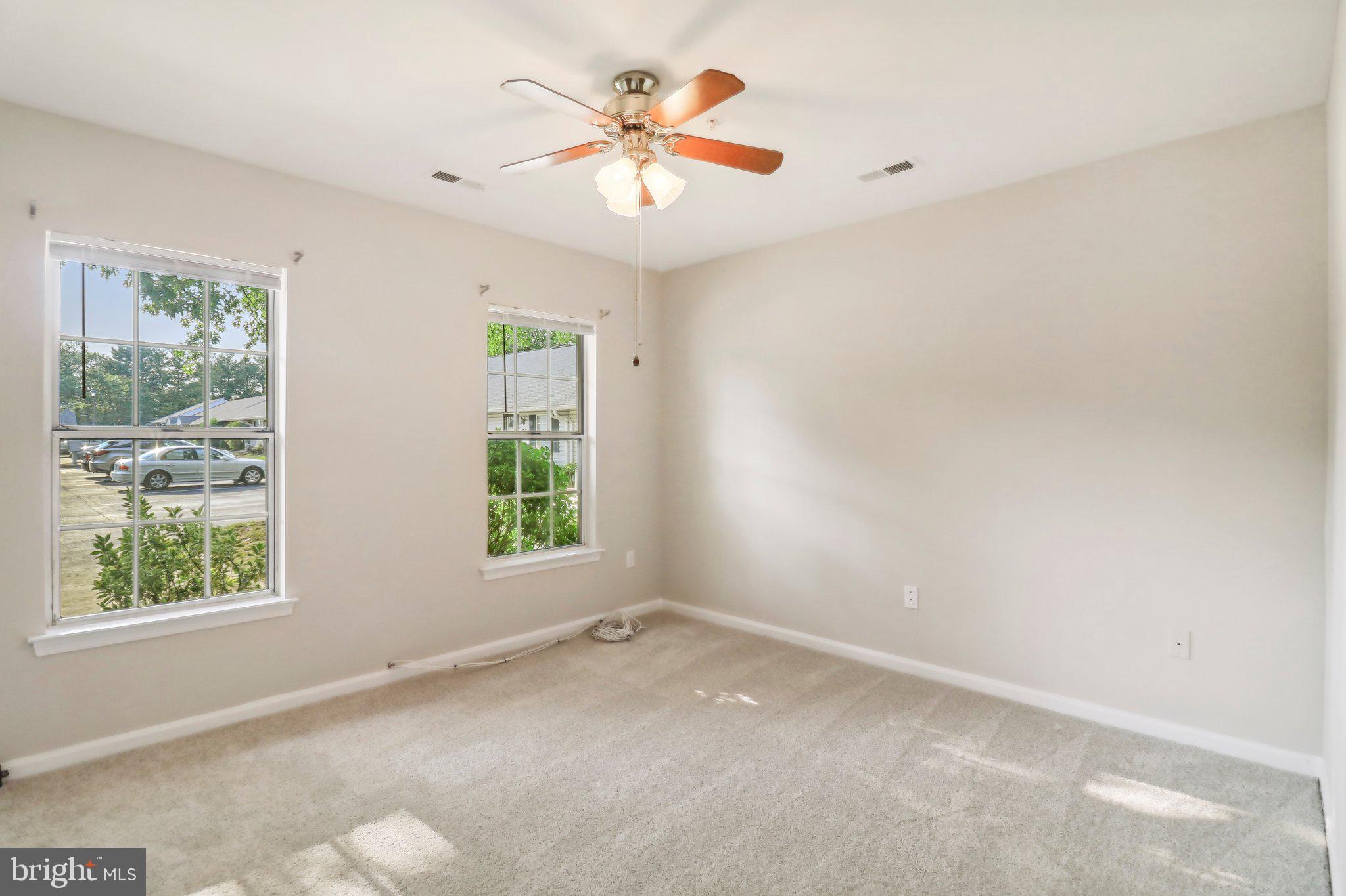 9264 Cherry Lane, Unit 5 Laurel, MD 20708 - Photo 21 of 35 Front bedroom