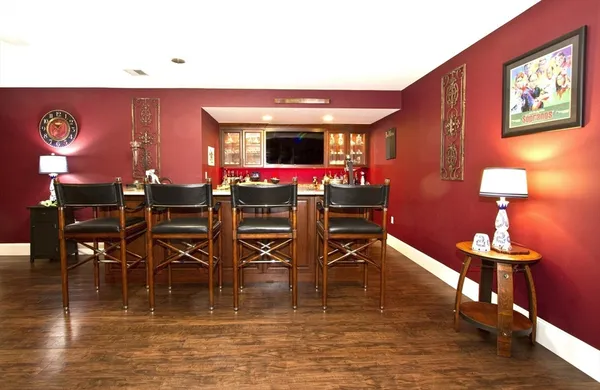 $2,100,000 | 10 Woodbury Lane, Middleton, MA 01949