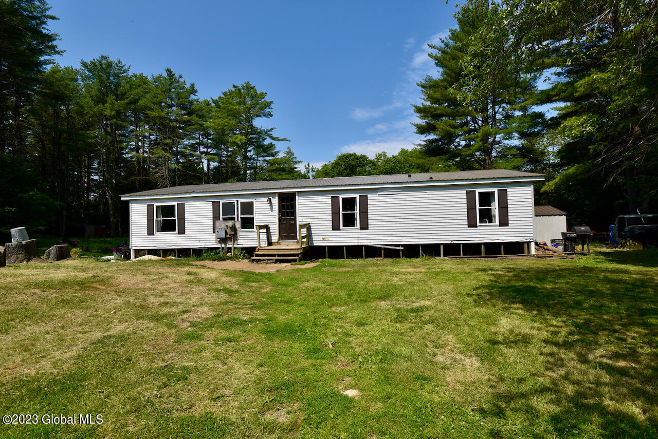 116 Howe Road Greenfield, NY 12833 - Photo 38 of 43 3