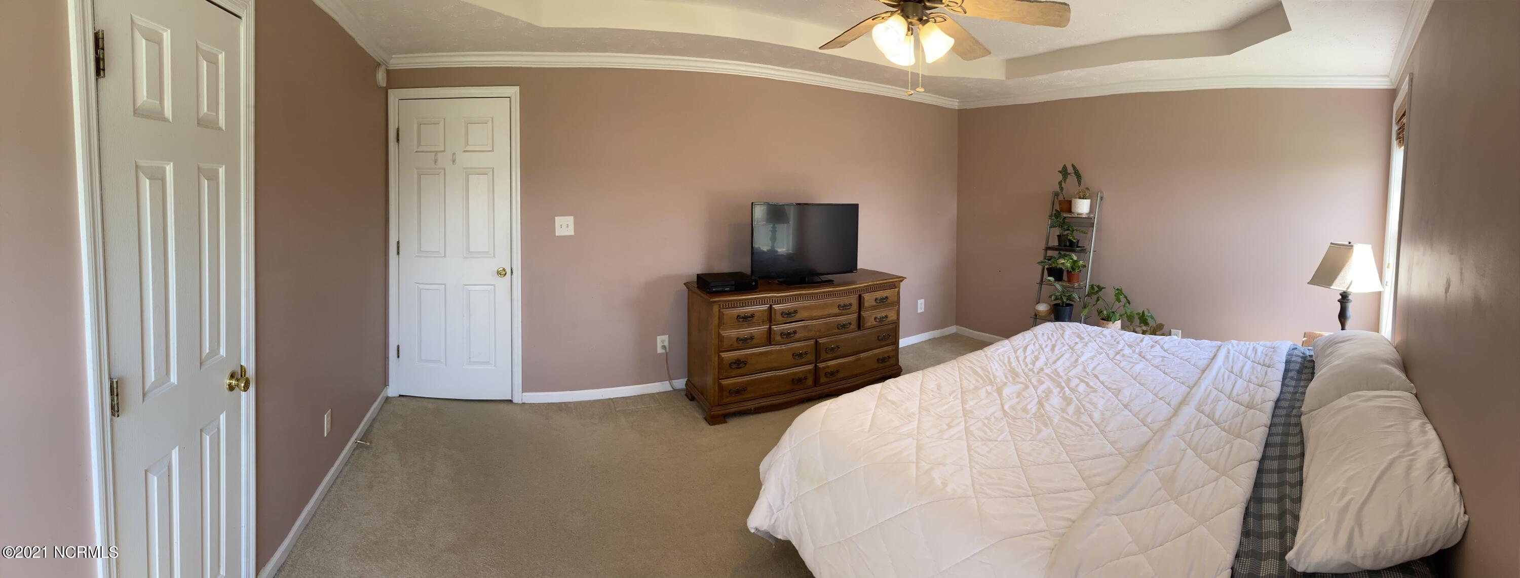 305 Trappers Road Hubert, NC 28539 - Photo 19 of 36 Master bedroom 6
