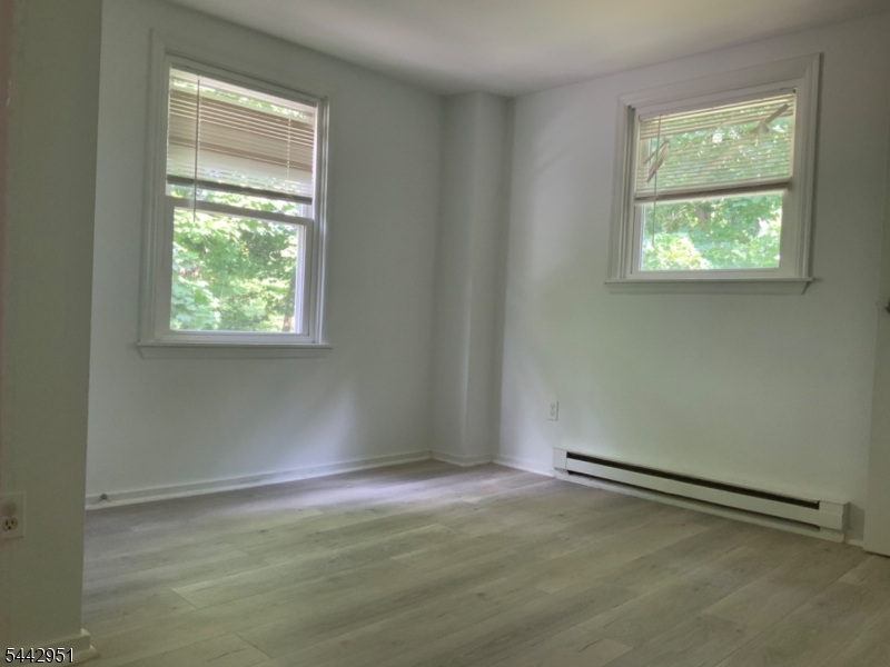 16 Wishing Well Road, Unit 1 Hamburg, NJ 07419 - Photo 17 of 25