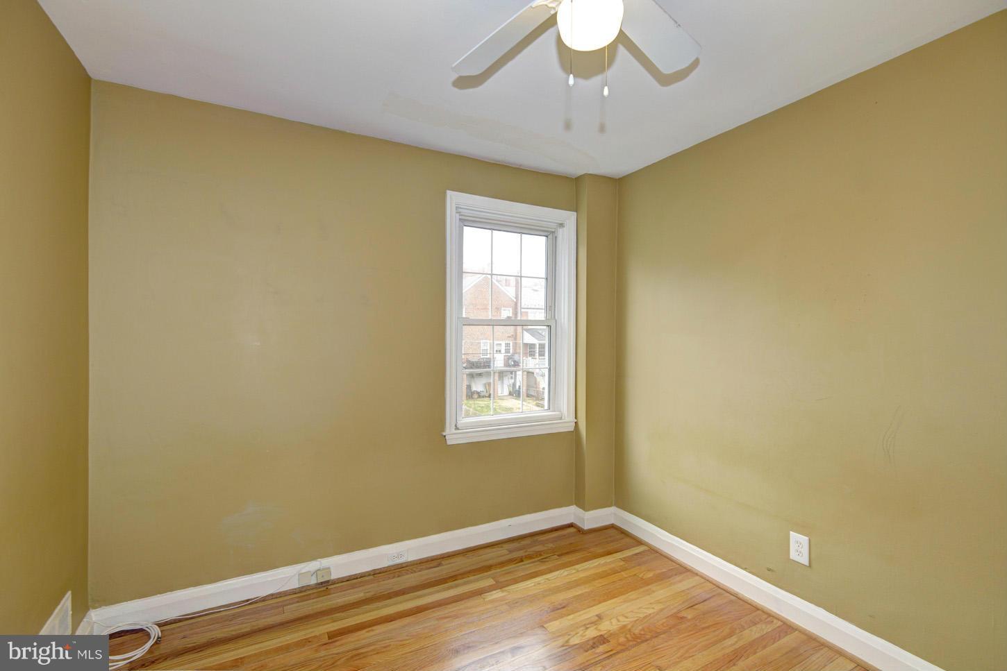 6124 Regent Park Road Baltimore, MD 21228 - Photo 12 of 19 Bedroom