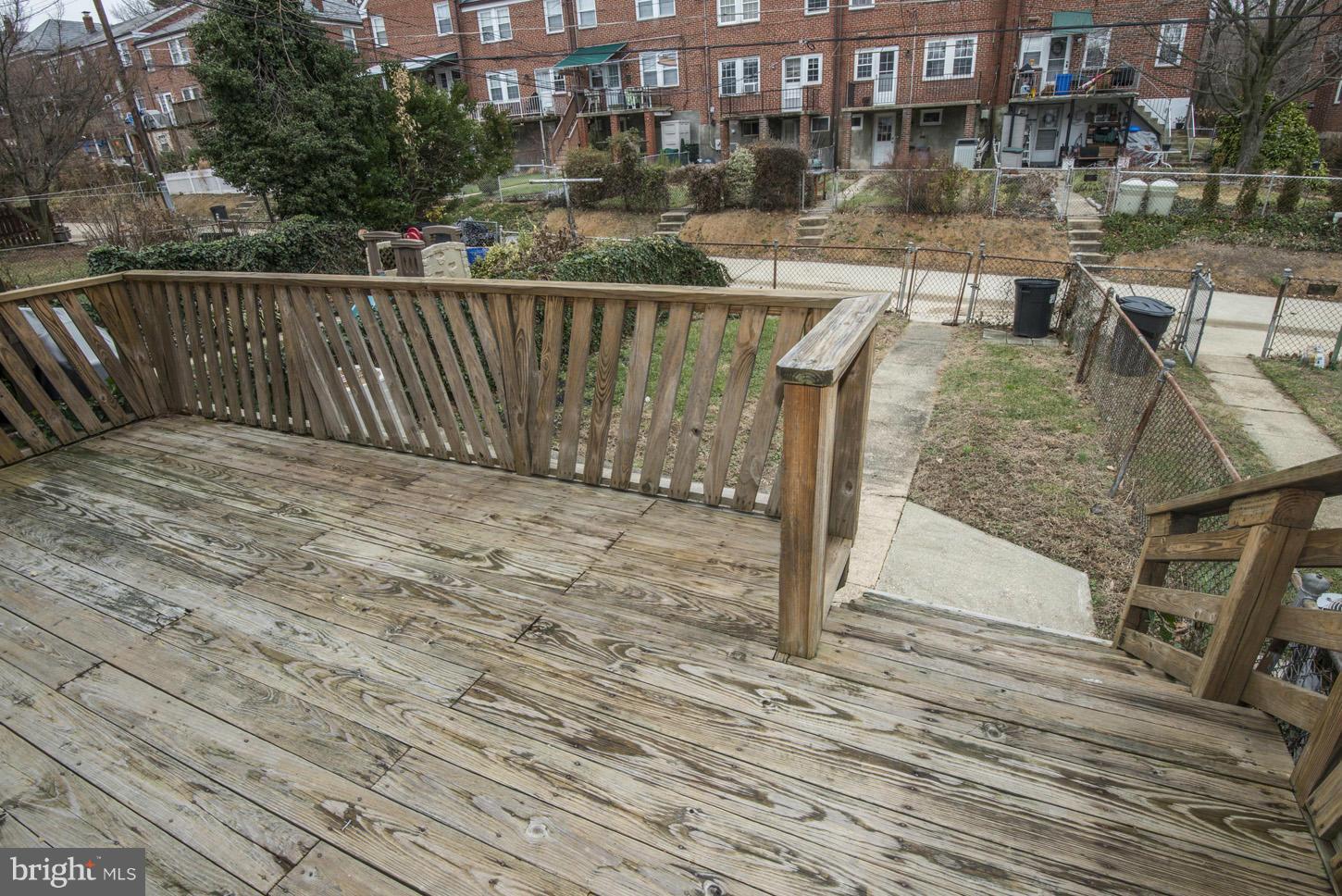 6124 Regent Park Road Baltimore, MD 21228 - Photo 16 of 19 Exterior (Rear)