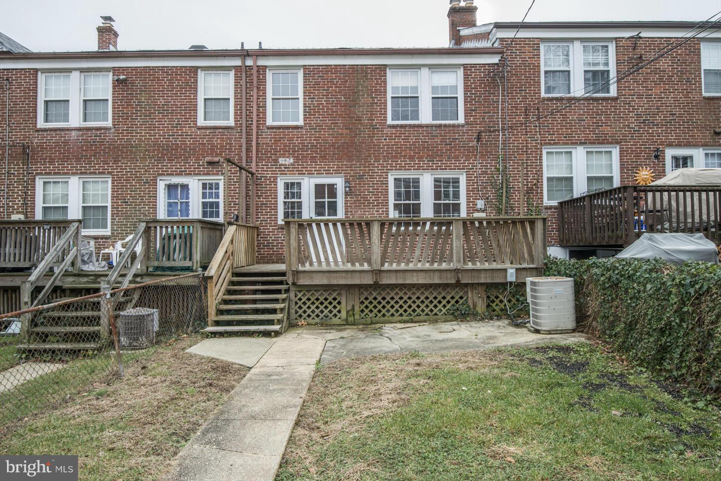 6124 Regent Park Road Baltimore, MD 21228 - Photo 18 of 19 Exterior (Rear)