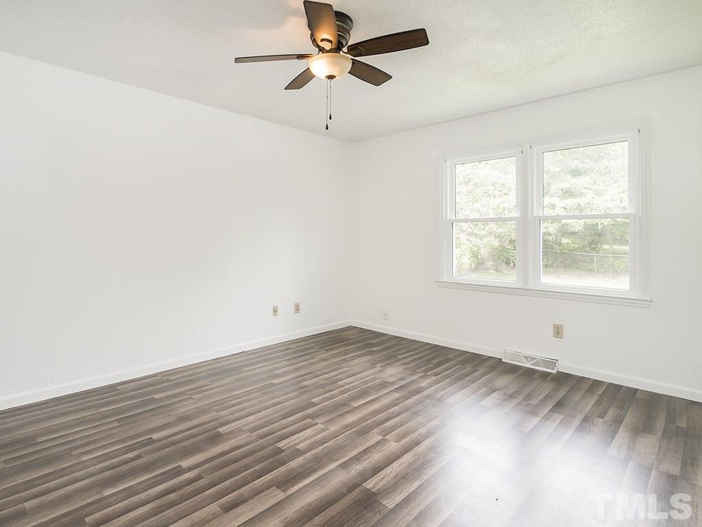 407 Ridgecrest Street Graham, NC 27253 - Photo 16 of 29 Gallery Image 16
