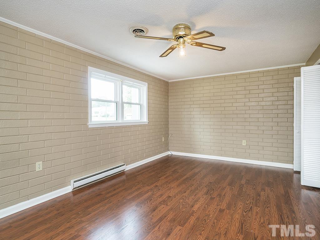 407 Ridgecrest Street Graham, NC 27253 - Photo 17 of 29 Gallery Image 17