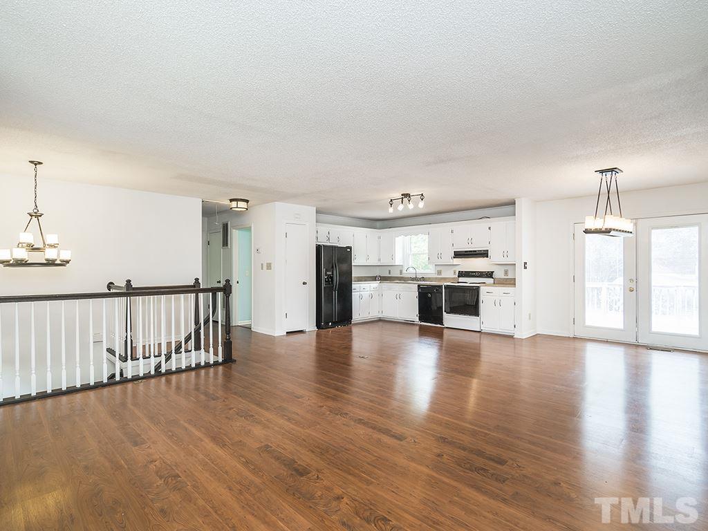 407 Ridgecrest Street Graham, NC 27253 - Photo 8 of 29 Gallery Image 8