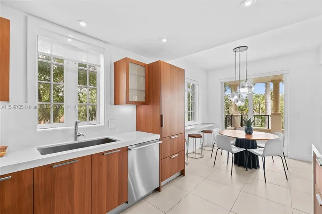 $15,000 | 19127 Fisher Island Drive, Unit 19127, Miami Beach, FL 33109