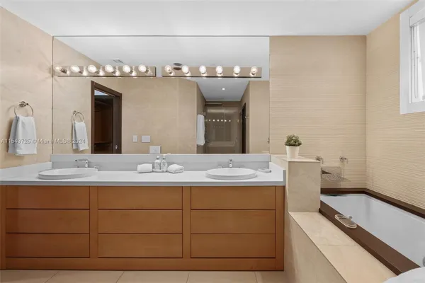 $15,000 | 19127 Fisher Island Drive, Unit 19127, Miami Beach, FL 33109