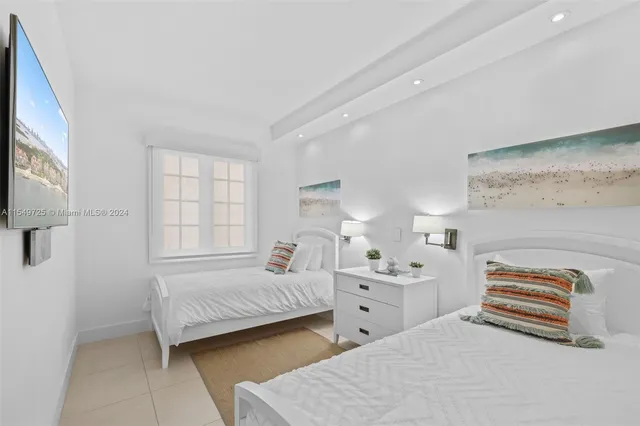 $15,000 | 19127 Fisher Island Drive, Unit 19127, Miami Beach, FL 33109