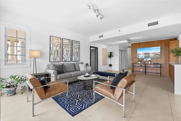 $15,000 | 19127 Fisher Island Drive, Unit 19127, Miami Beach, FL 33109