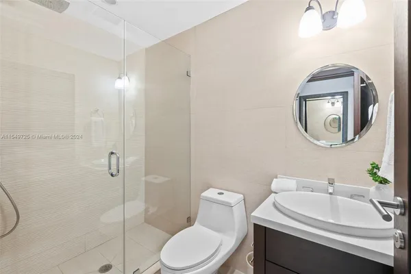 $15,000 | 19127 Fisher Island Drive, Unit 19127, Miami Beach, FL 33109