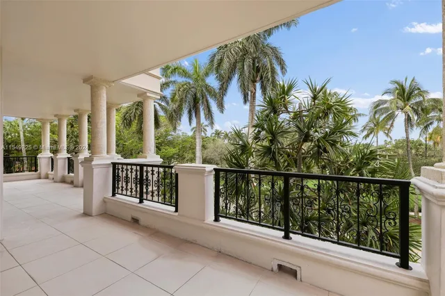 $15,000 | 19127 Fisher Island Drive, Unit 19127, Miami Beach, FL 33109