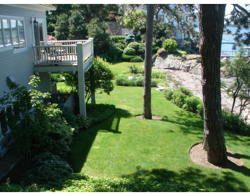 6 Corn Point Road Marblehead, MA 01945 - Photo 12 of 26