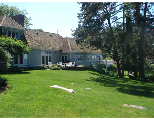 6 Corn Point Road Marblehead, MA 01945 - Photo 13 of 26