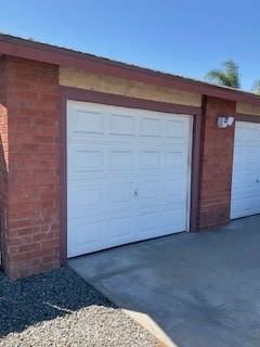 6635 Begonia Circle, Unit C Riverside, CA 92503 - Photo 2 of 10 One Car Garage