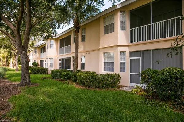 $3,400 | 3964 Bishopwood Court East, Unit 1202, Naples, FL 34114