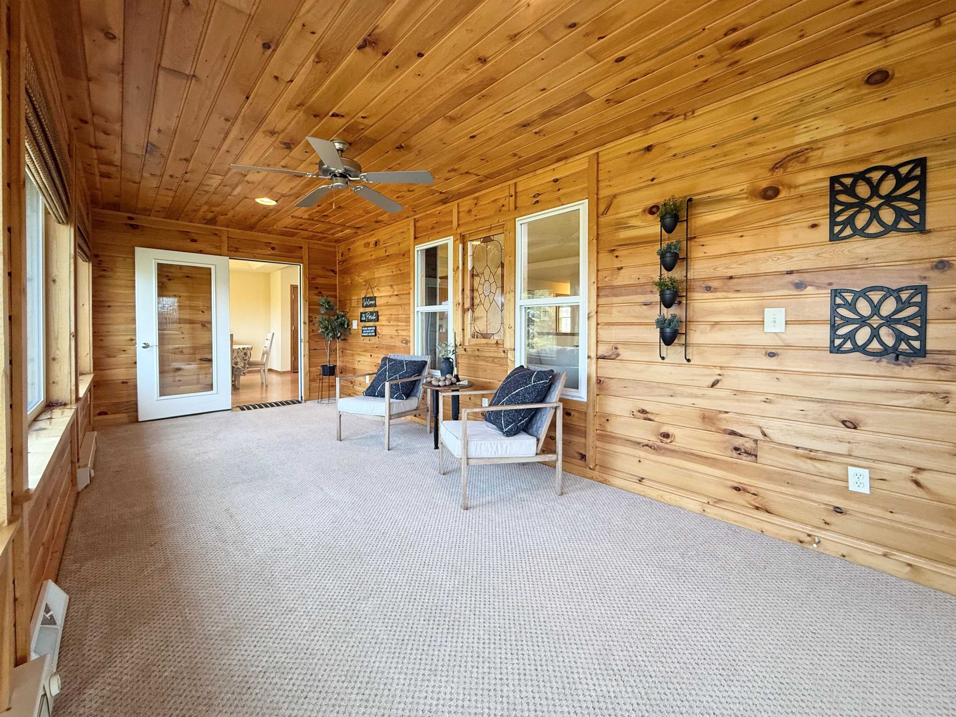 128 Summit Court Columbus, WI 53925 - Photo 20 of 51