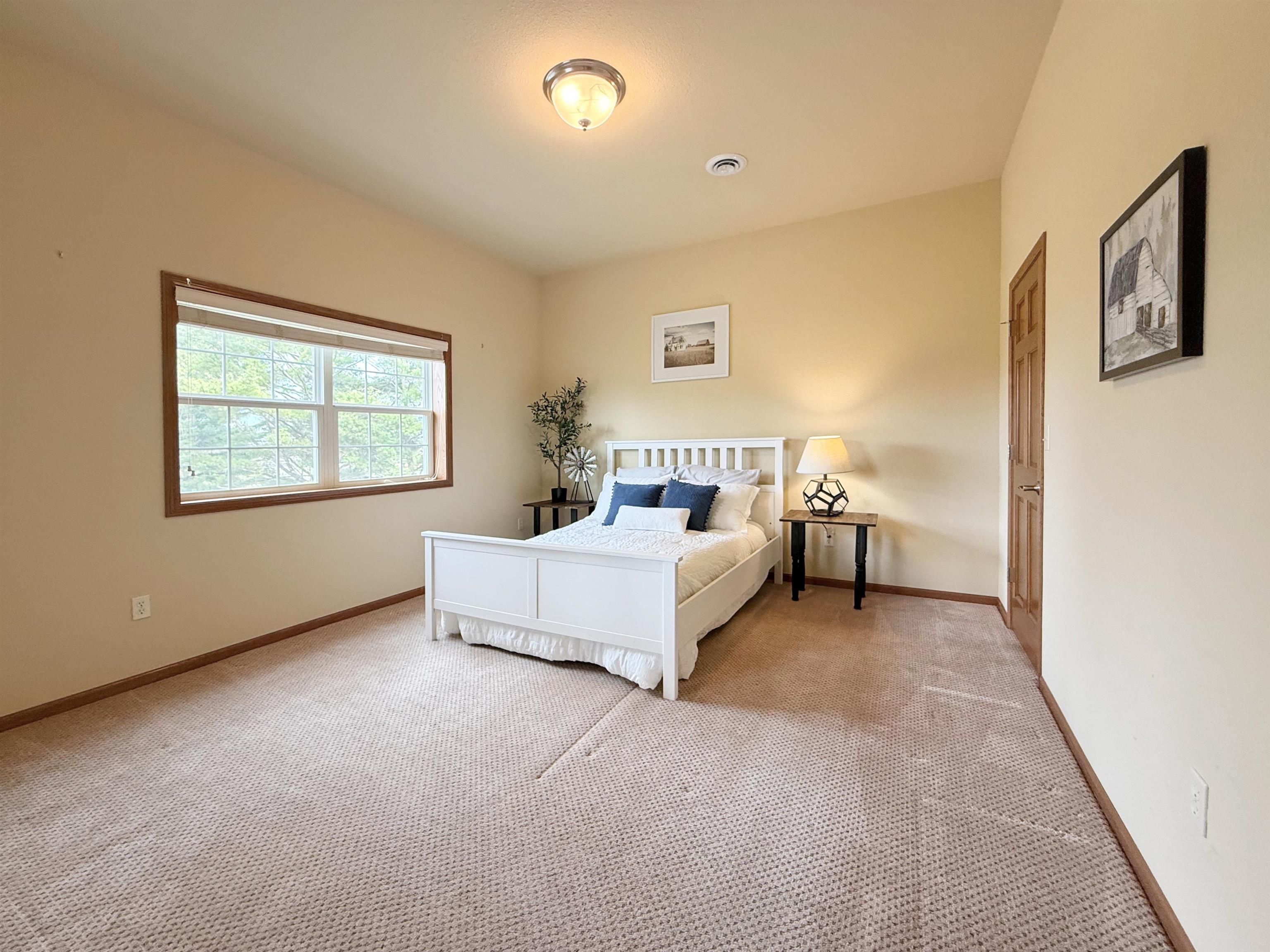 128 Summit Court Columbus, WI 53925 - Photo 41 of 51
