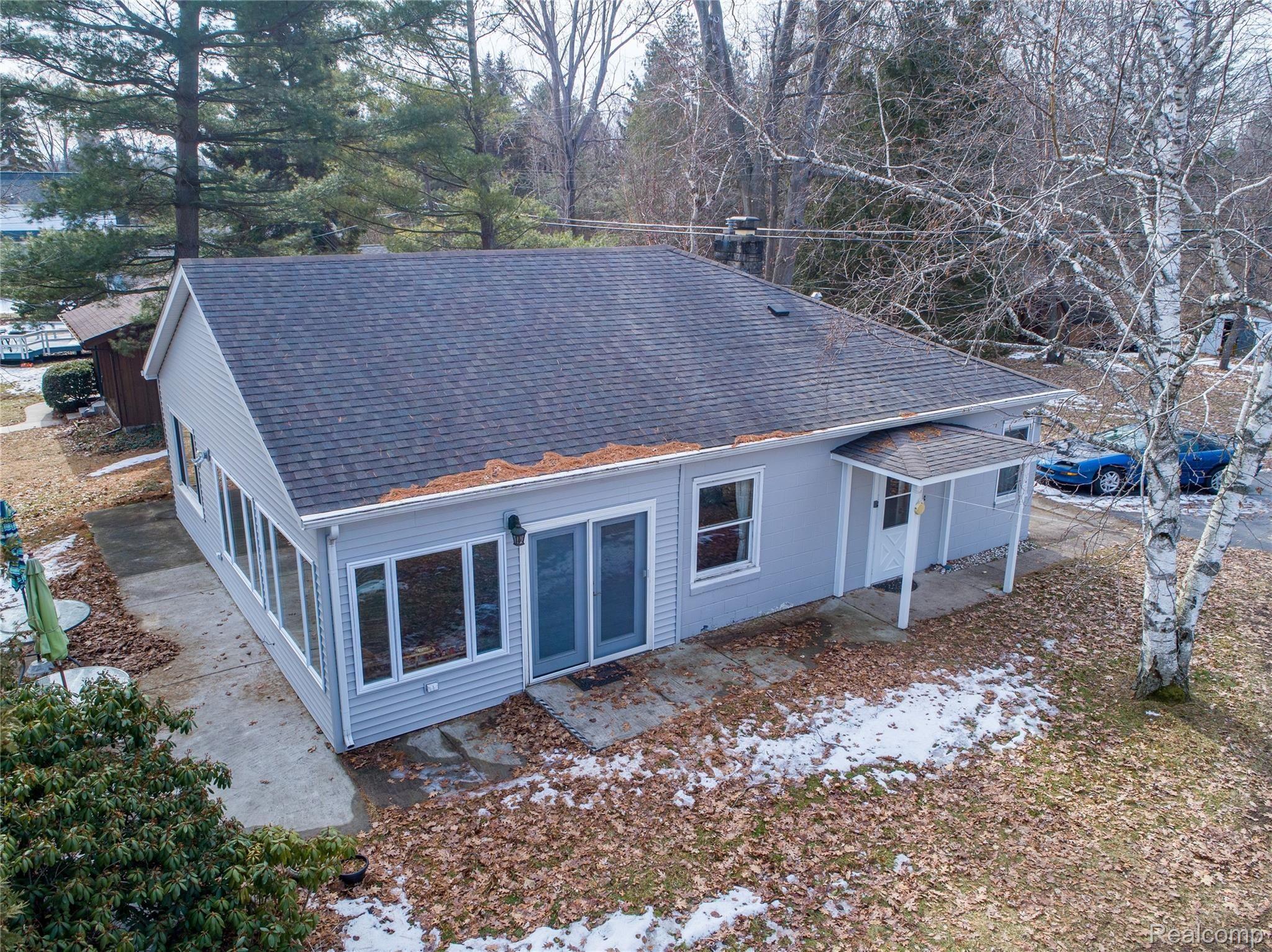 5366 Lakeshore Road Fort Gratiot, MI 48059 - Photo 18 of 19 OPDT5XPO.jpeg