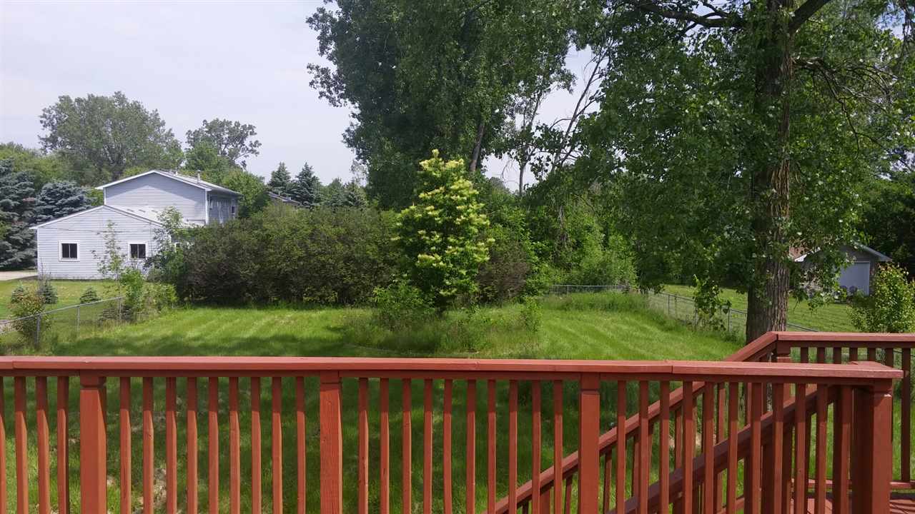 770 South Boulevard Rochester, MI 48307 - Photo 4 of 19 31241401-3.JPG