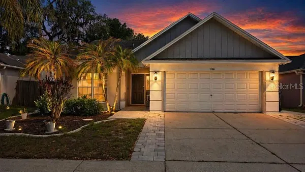 $2,800 | 1208 Tiger Wood Court, Valrico, FL 33596