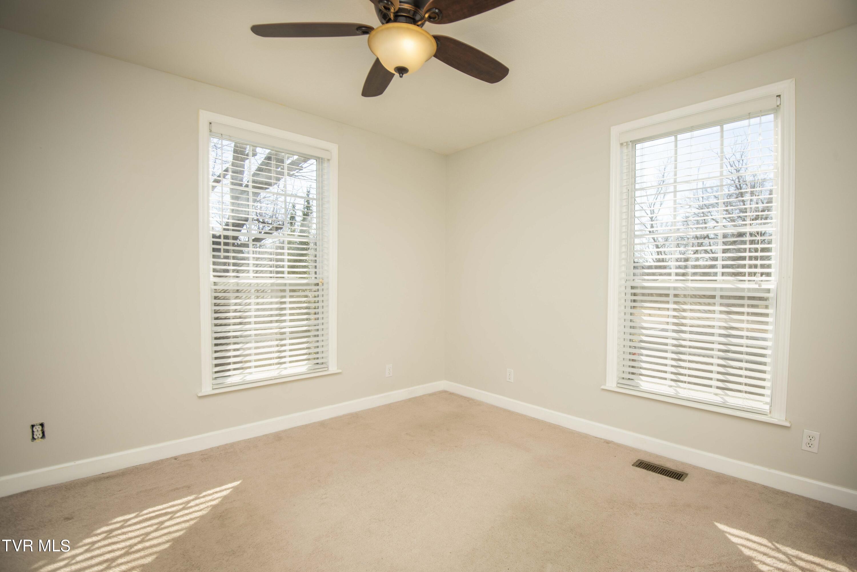 1763 Kettering Road Alcoa, TN 37701 - Photo 16 of 24 third bed 3_1