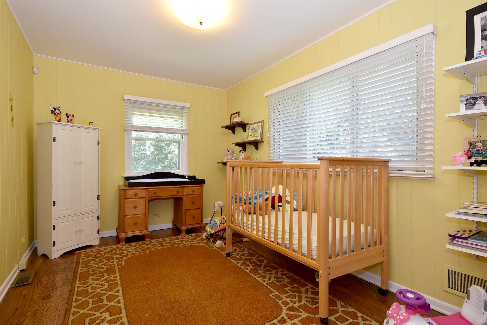 1718 Oakton Street Park Ridge, IL 60068 - Photo 18 of 29