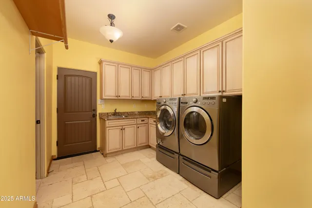 $1,700,000 | 6646 East Lone Mountain Road, Cave Creek, AZ 85331