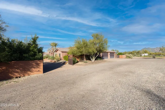 $1,700,000 | 6646 East Lone Mountain Road, Cave Creek, AZ 85331