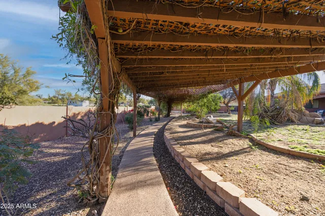 $1,700,000 | 6646 East Lone Mountain Road, Cave Creek, AZ 85331